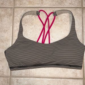 Lululemon Free to Be Sports Bra